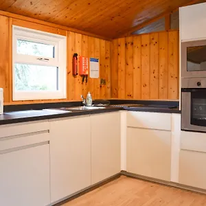  Holiday home Cedar